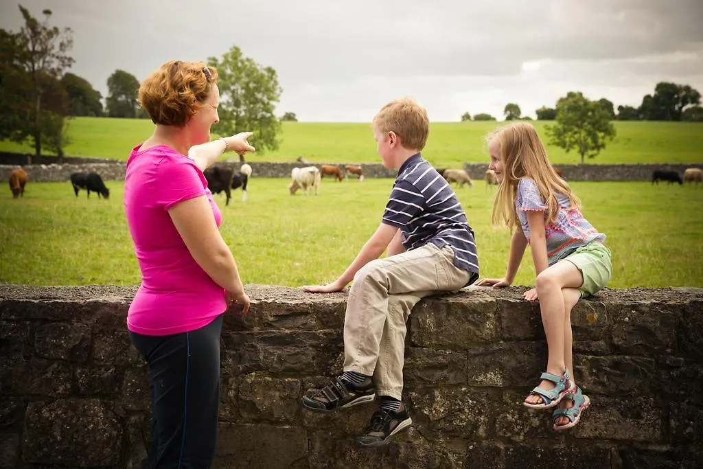 Cahergal Farmhouse B&B Newmarket-on-Fergus Ireland