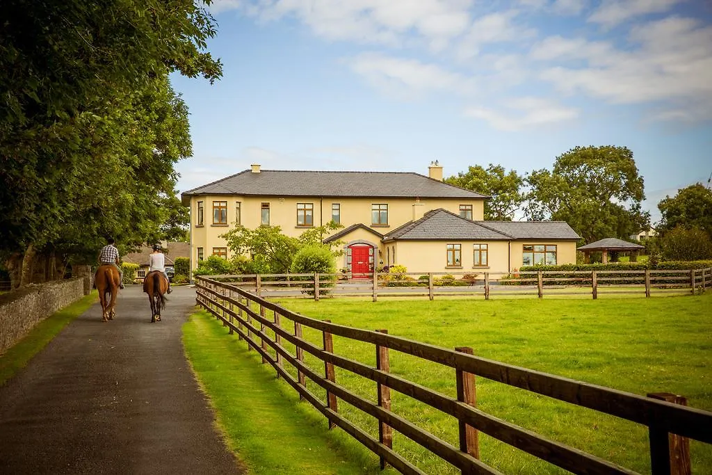 Cahergal Farmhouse B&B Newmarket-on-Fergus